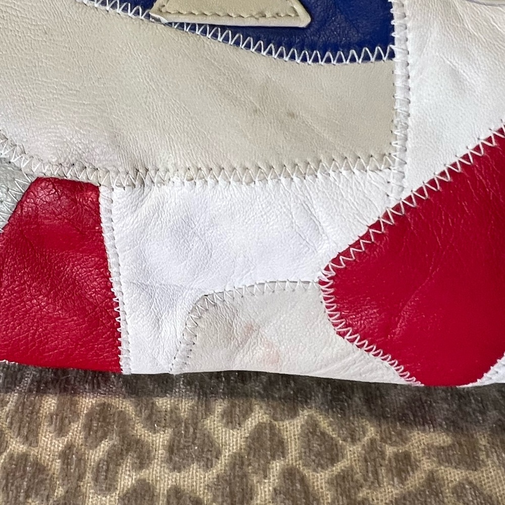 Purse - Picture 3 of 4
